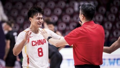 郭士强昔日采访：我要的是12个能拼命，在场上5个玩命的球员